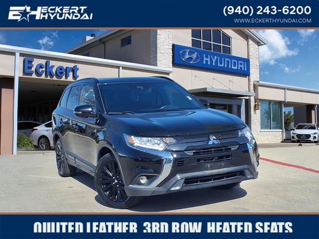 2020 Mitsubishi Outlander SE