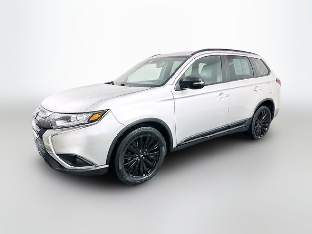 2020 Mitsubishi Outlander LE