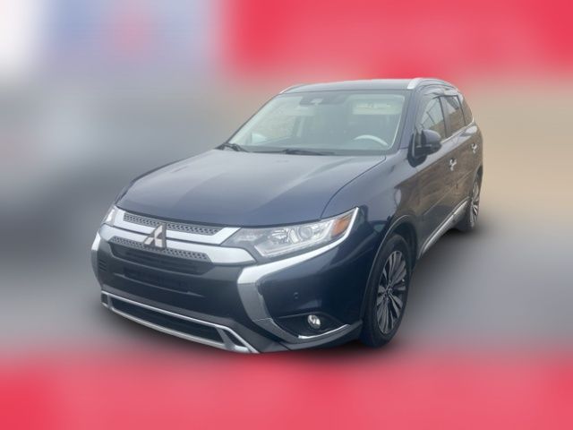 2020 Mitsubishi Outlander 