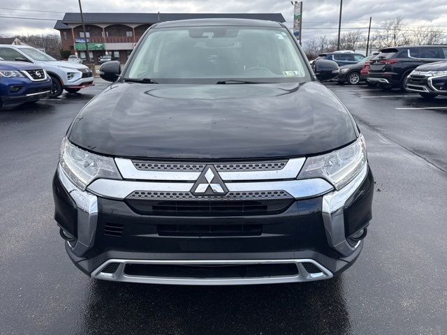 2020 Mitsubishi Outlander SE