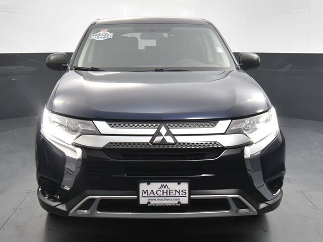 2020 Mitsubishi Outlander SE