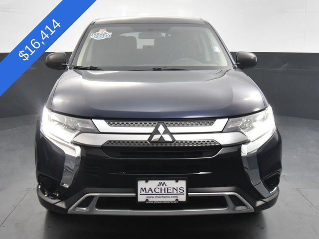 2020 Mitsubishi Outlander SE