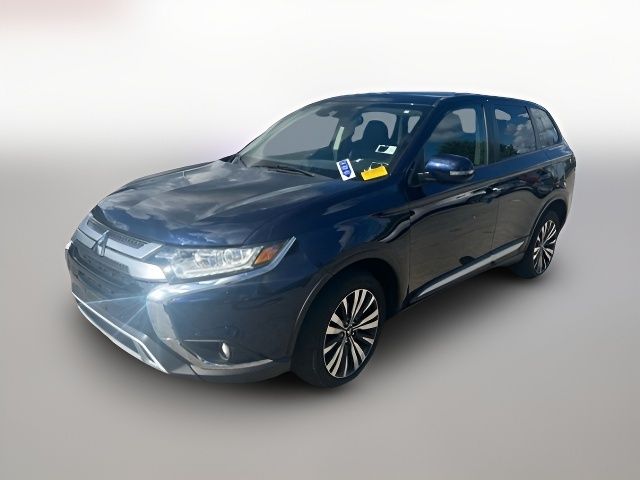 2020 Mitsubishi Outlander 