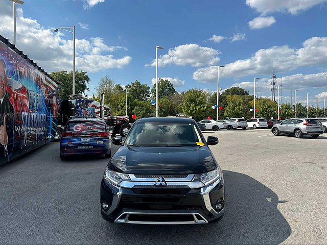 2020 Mitsubishi Outlander ES