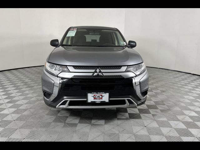 2020 Mitsubishi Outlander ES