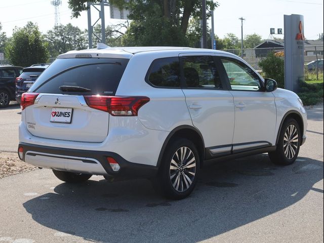 2020 Mitsubishi Outlander ES