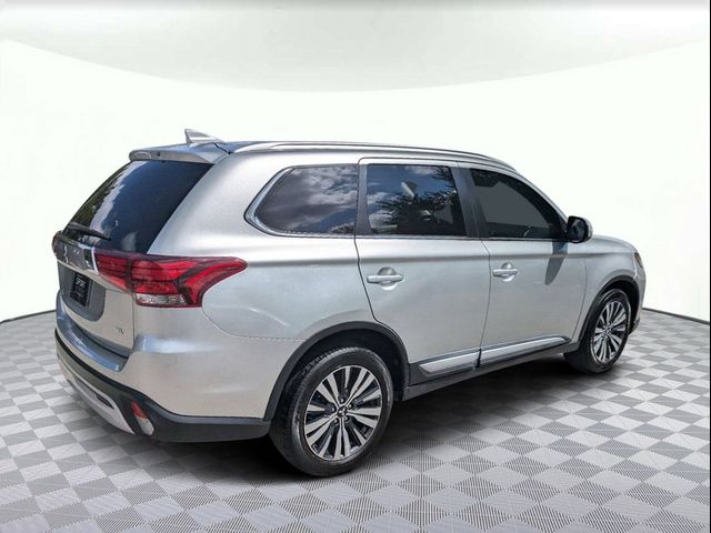 2020 Mitsubishi Outlander ES