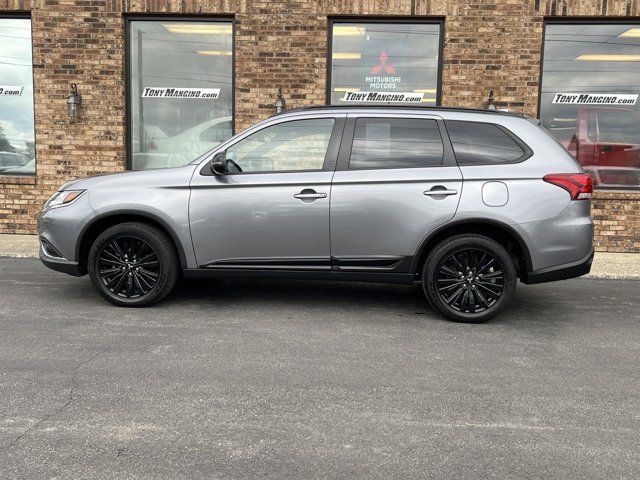 2020 Mitsubishi Outlander LE