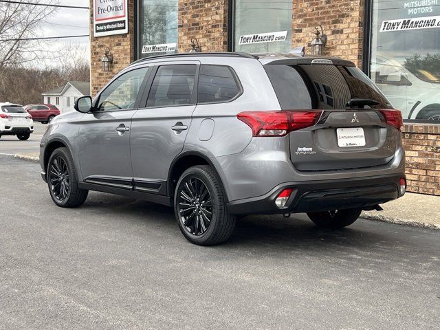 2020 Mitsubishi Outlander LE