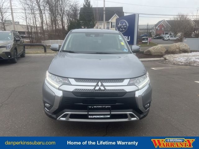 2020 Mitsubishi Outlander SE