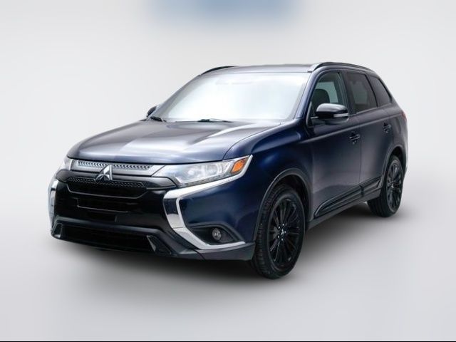 2020 Mitsubishi Outlander LE