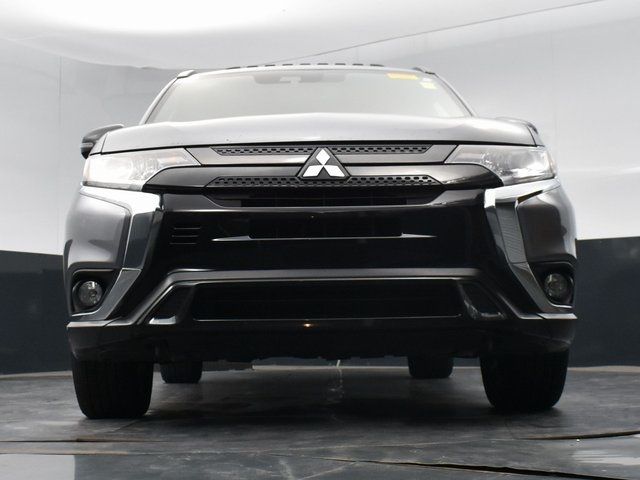 2020 Mitsubishi Outlander LE