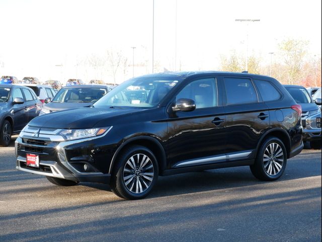 2020 Mitsubishi Outlander ES