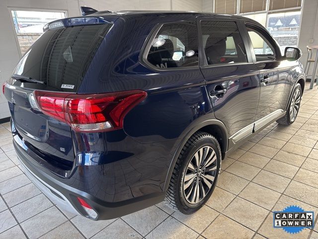 2020 Mitsubishi Outlander LE