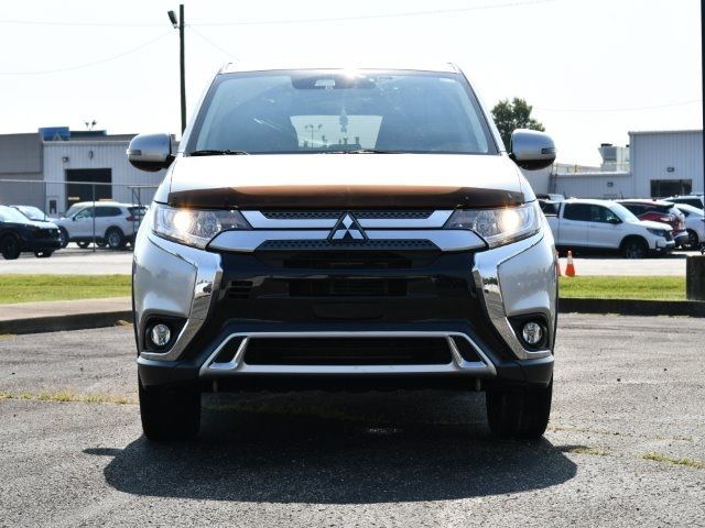 2020 Mitsubishi Outlander SE