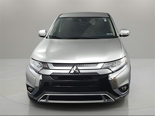 2020 Mitsubishi Outlander SE