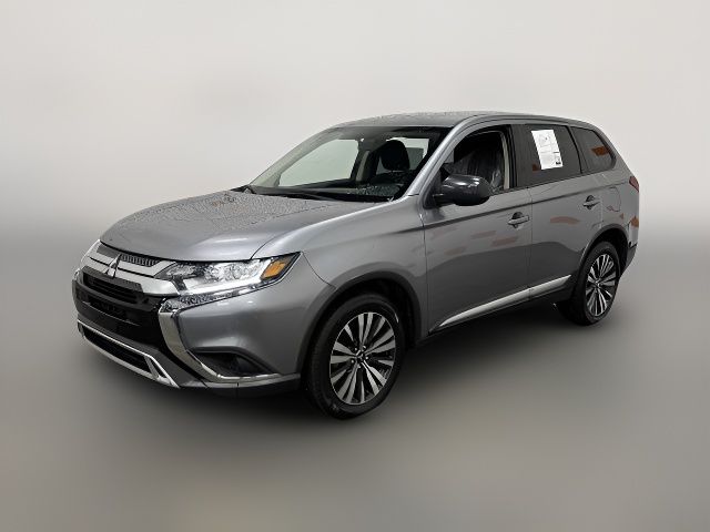 2020 Mitsubishi Outlander ES