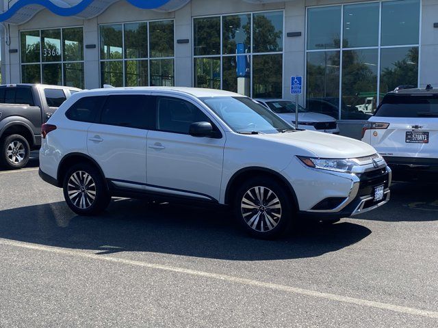 2020 Mitsubishi Outlander ES
