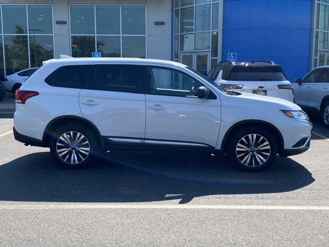 2020 Mitsubishi Outlander ES