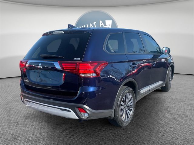 2020 Mitsubishi Outlander ES
