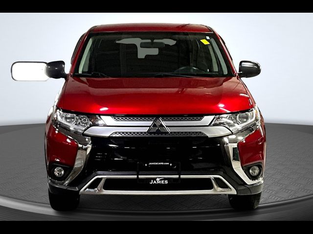 2020 Mitsubishi Outlander 