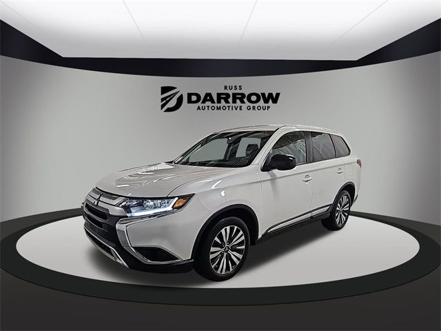 2020 Mitsubishi Outlander SE