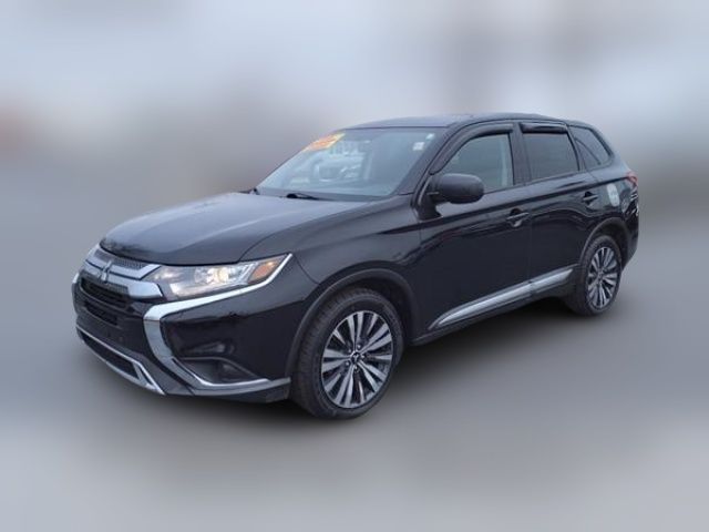 2020 Mitsubishi Outlander ES