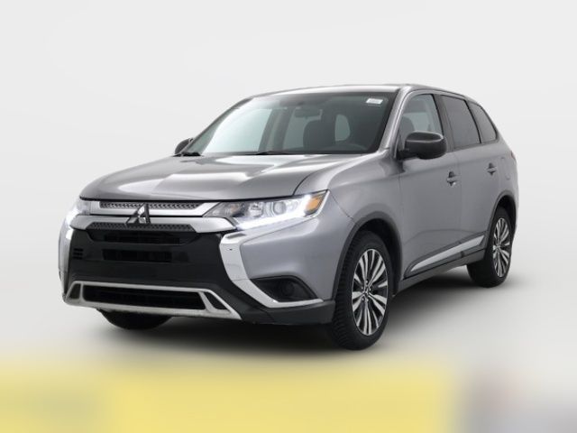 2020 Mitsubishi Outlander ES