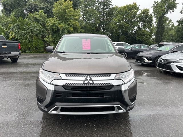 2020 Mitsubishi Outlander ES