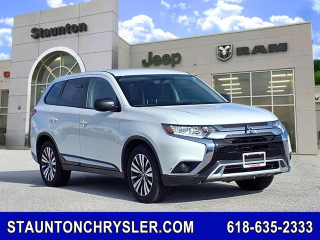 2020 Mitsubishi Outlander ES