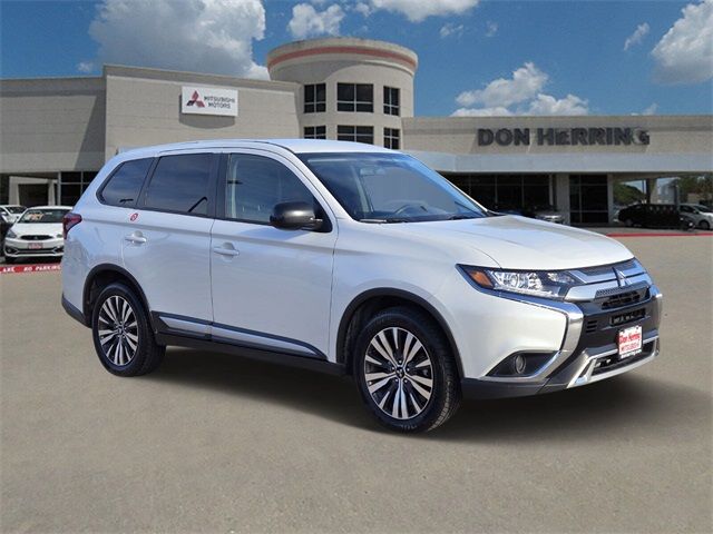 2020 Mitsubishi Outlander ES