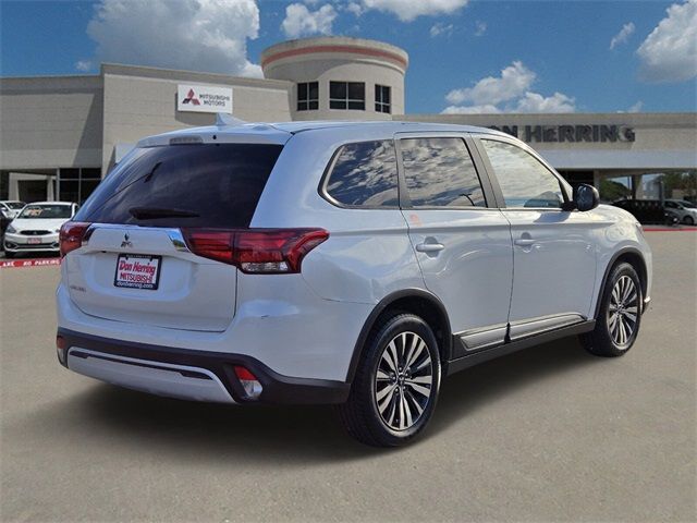 2020 Mitsubishi Outlander ES