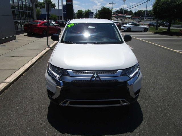 2020 Mitsubishi Outlander ES