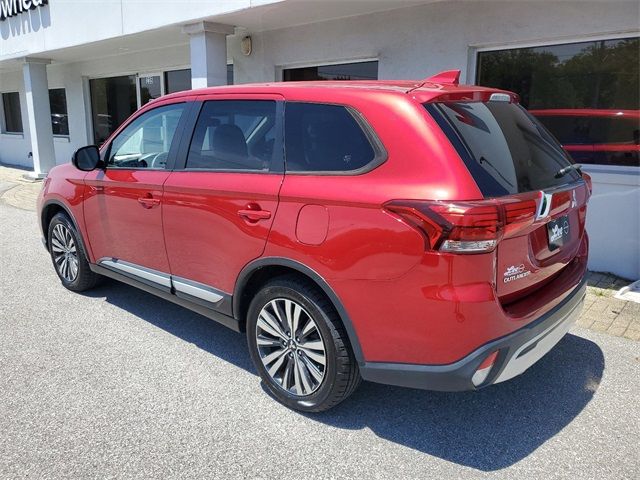 2020 Mitsubishi Outlander ES