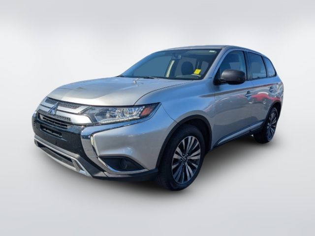 2020 Mitsubishi Outlander ES