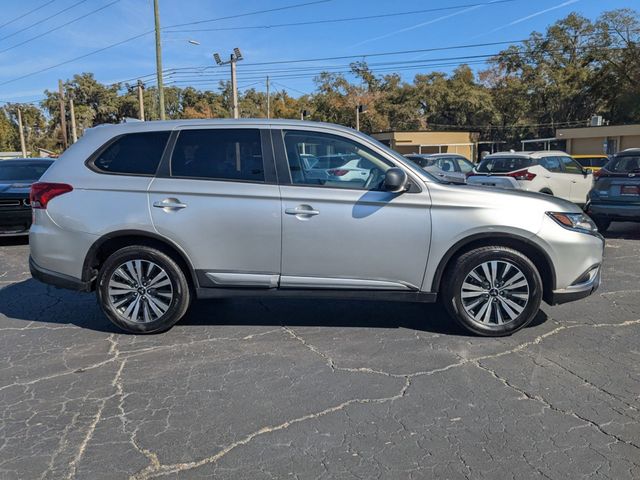 2020 Mitsubishi Outlander ES