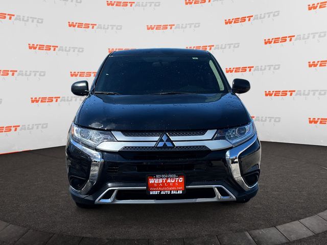 2020 Mitsubishi Outlander ES