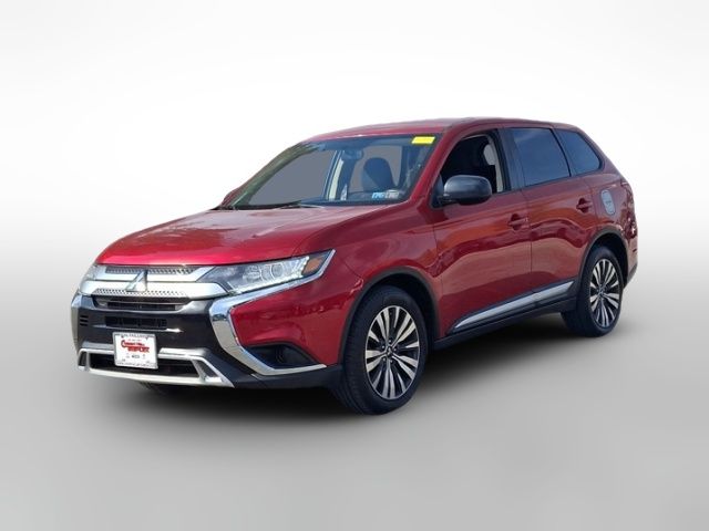 2020 Mitsubishi Outlander ES