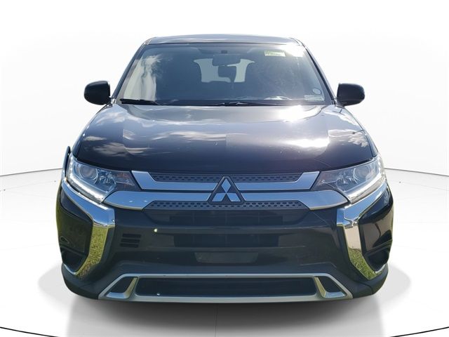 2020 Mitsubishi Outlander ES