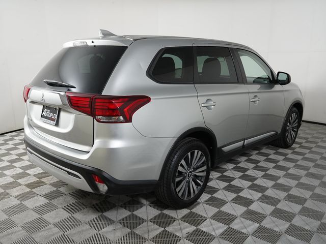 2020 Mitsubishi Outlander ES