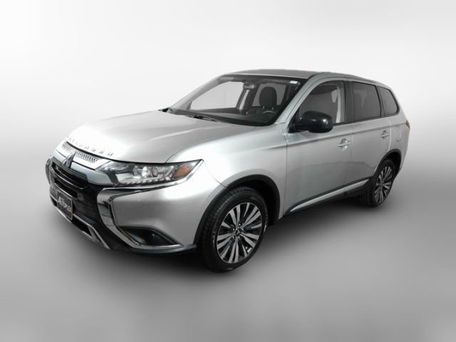 2020 Mitsubishi Outlander ES