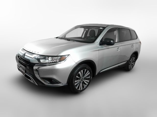 2020 Mitsubishi Outlander ES