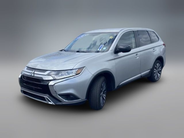 2020 Mitsubishi Outlander ES