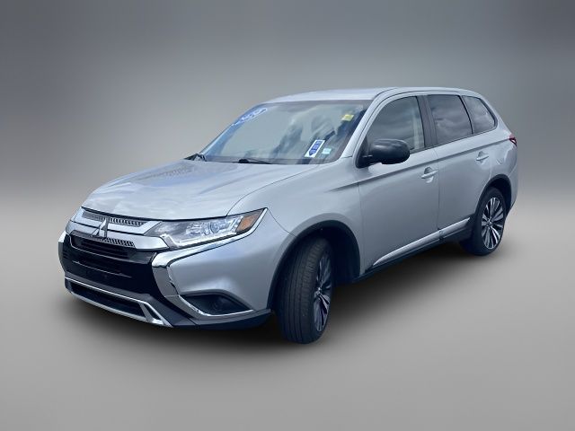 2020 Mitsubishi Outlander ES