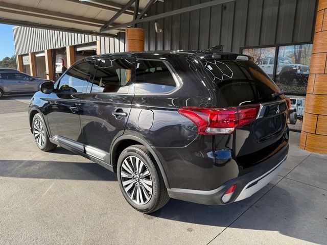 2020 Mitsubishi Outlander ES