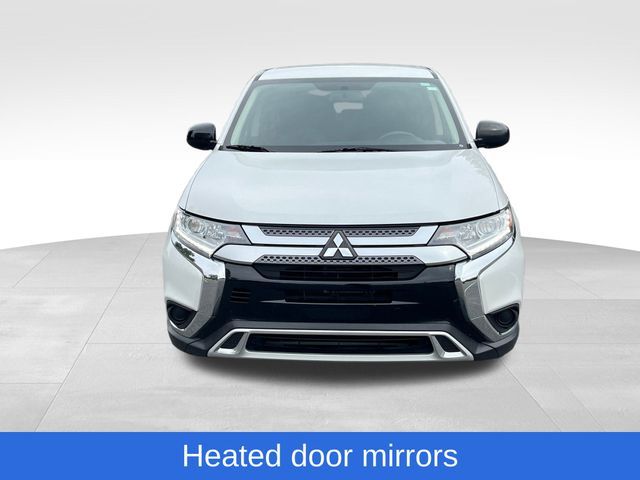 2020 Mitsubishi Outlander ES