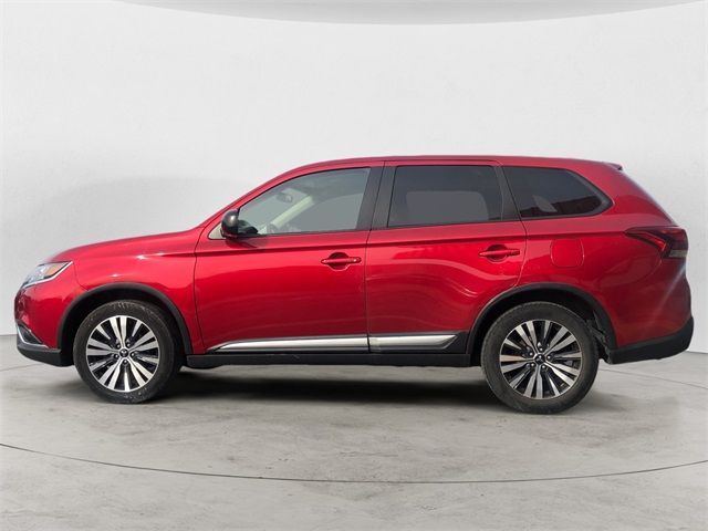 2020 Mitsubishi Outlander ES