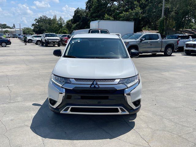 2020 Mitsubishi Outlander ES