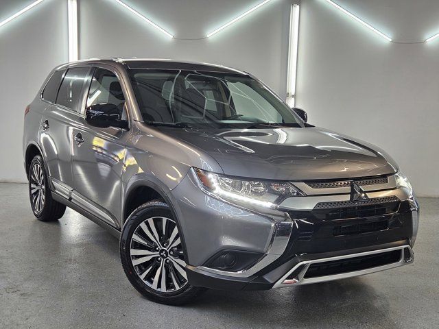 2020 Mitsubishi Outlander ES