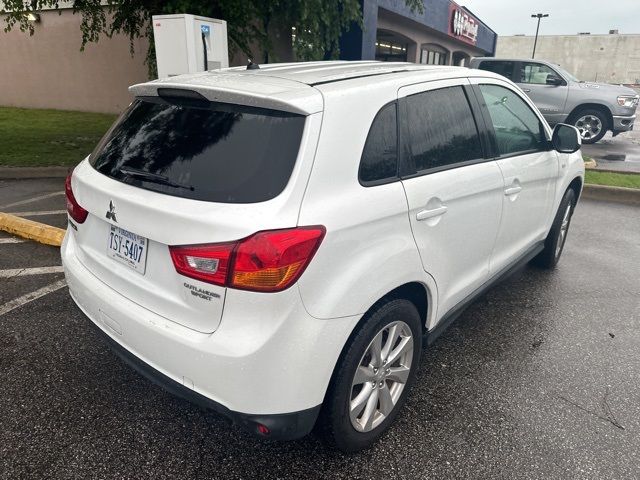 2020 Mitsubishi Outlander ES